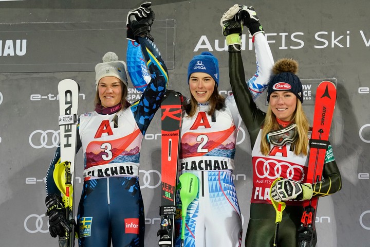 VIDEO: Vlhová vyhrala slalom vo Flachau! Shiffrinová tretia